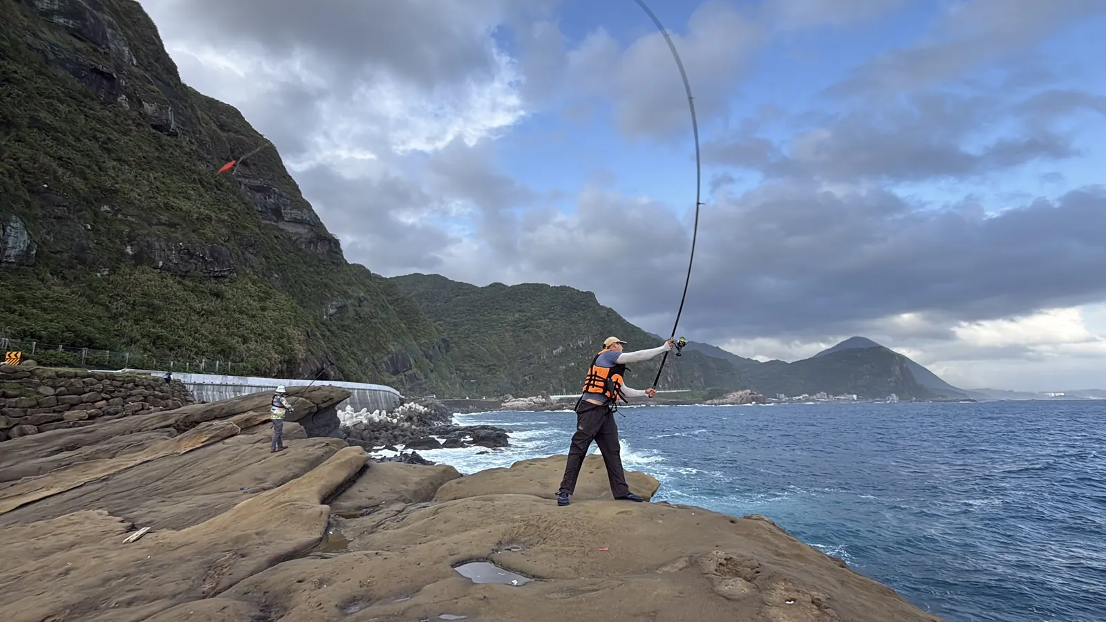 Rock fishing on Taiwan's northeast coast